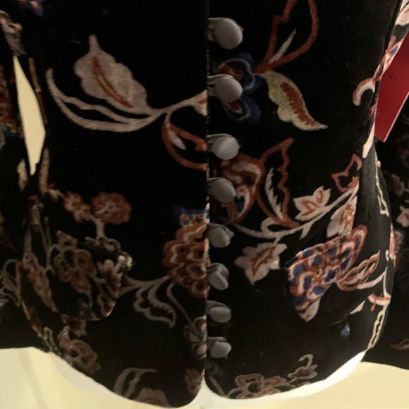 JS Collections Velvet Jacket - Picture 4 of 8